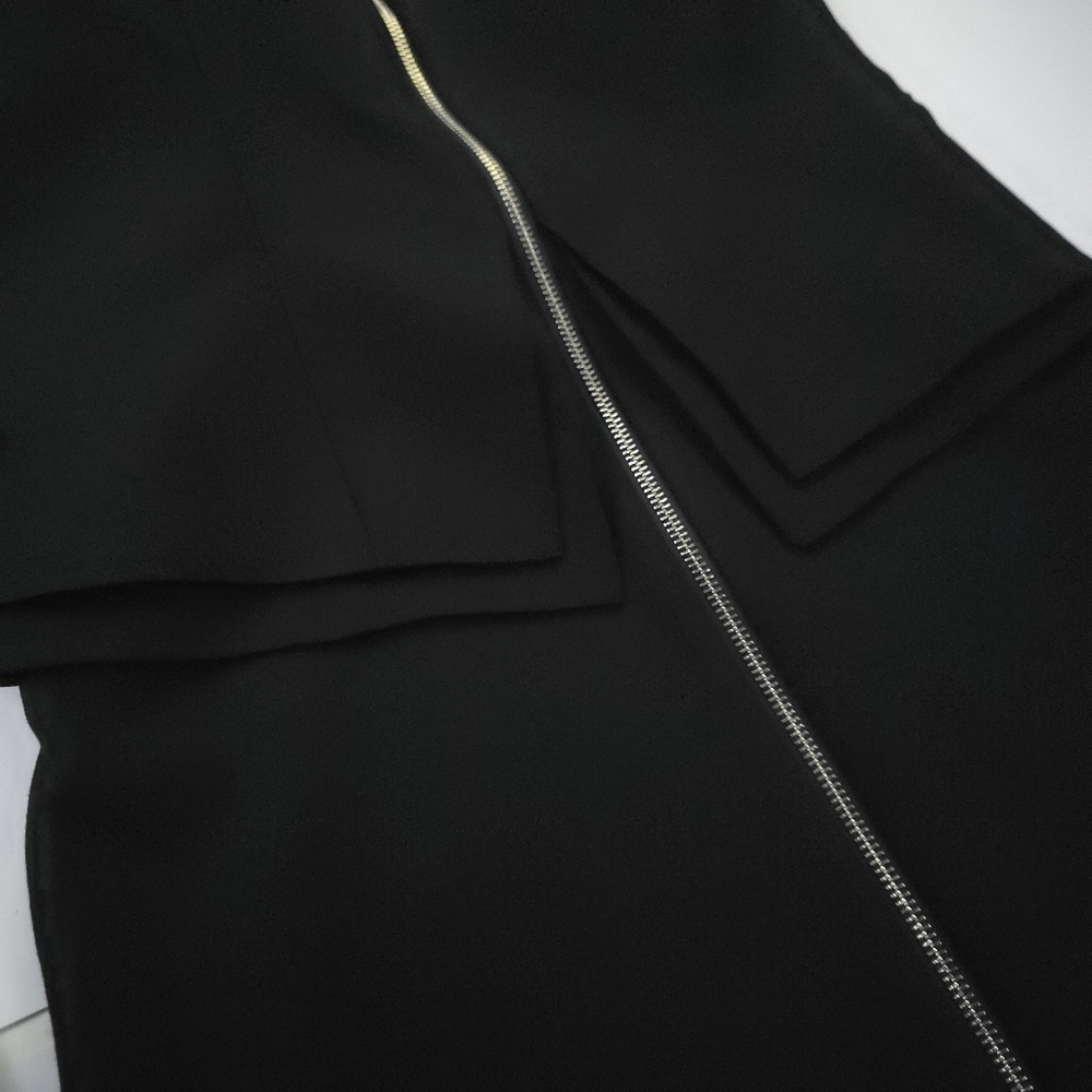 New Ted Baker Structured Zip Peplum  Black Dress Sz 8 - Picture 4 of 13